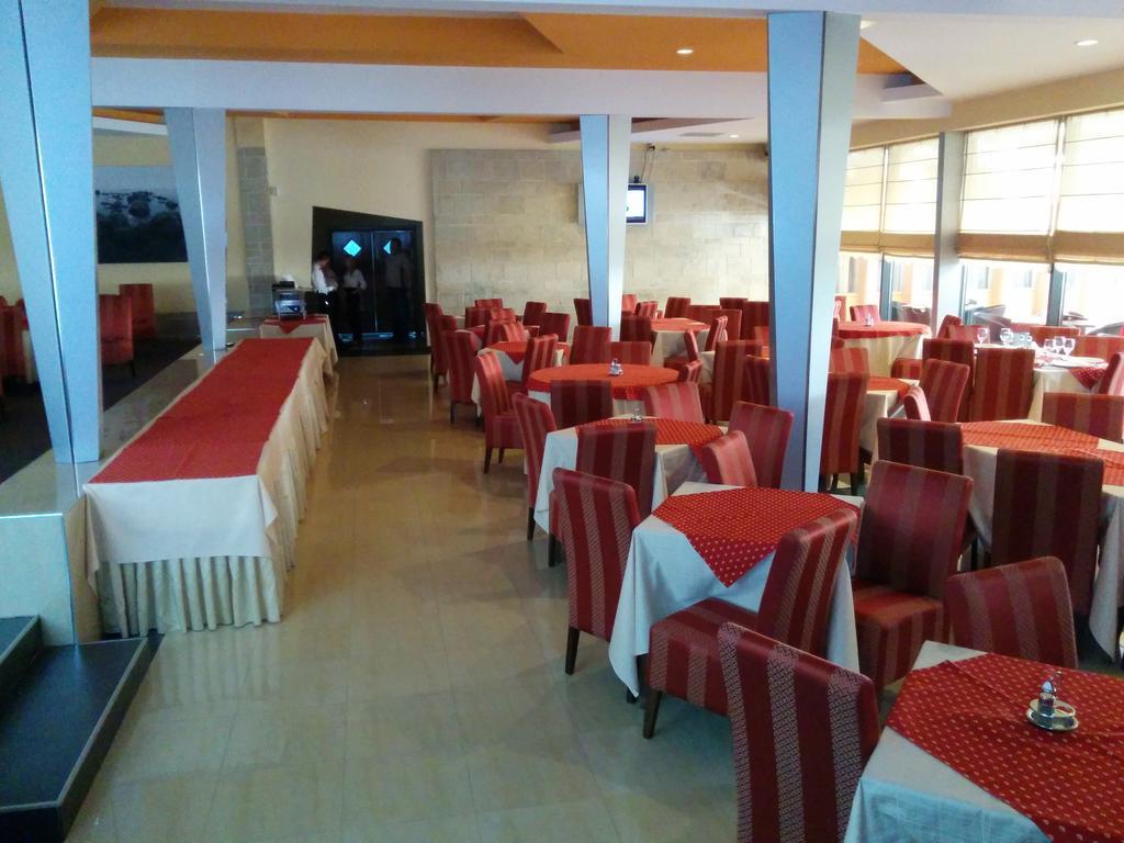 Hotel Palas مامايا المظهر الخارجي الصورة