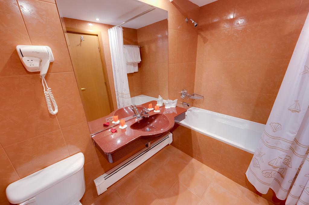 Hotel Palas مامايا المظهر الخارجي الصورة