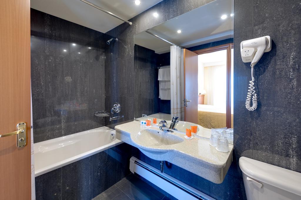 Hotel Palas مامايا المظهر الخارجي الصورة